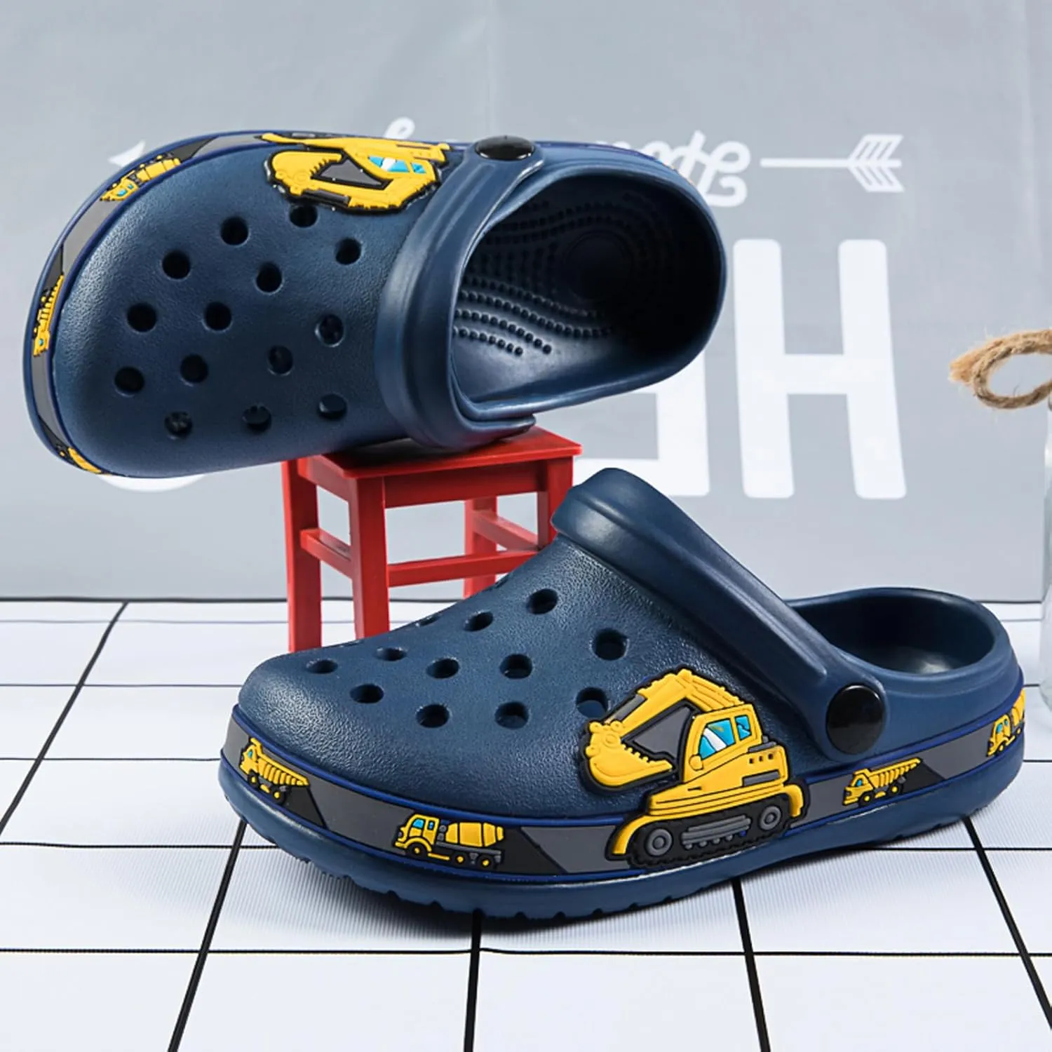 BMINFEE Kid's Girls Boys Clogs Garden Shoes Toddler Slip On Cartoon Slides Sandals Beach Slipper Children Water Sneakers