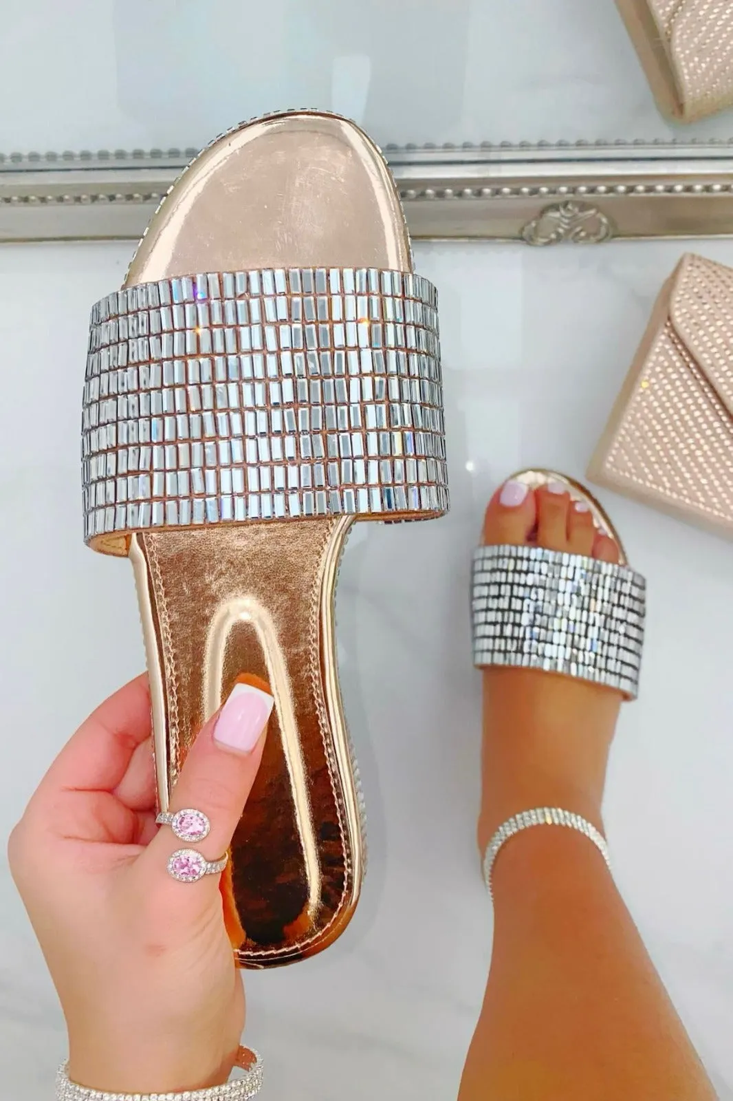 CHAMPAGNE SPARKLY SLIP ON SLIPPERS SLIDERS