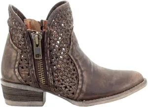 Circle G Women's Cut-Out Booties Round Toe
