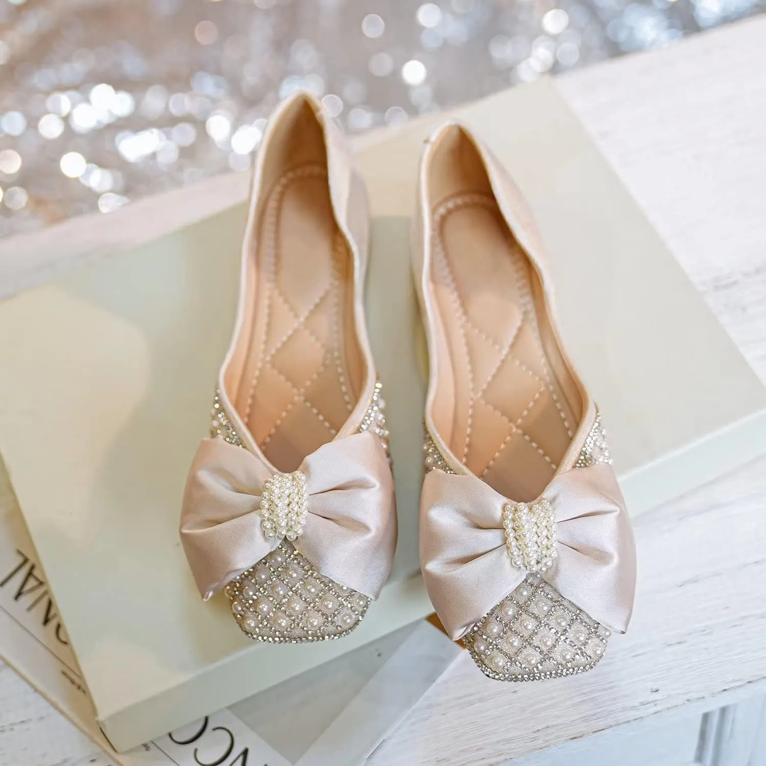 Hee grand Women Square Toe Crystals Shoes Glittering Rhinestone Wedding Dress Shoes Fashion Bridesmaid Shoes