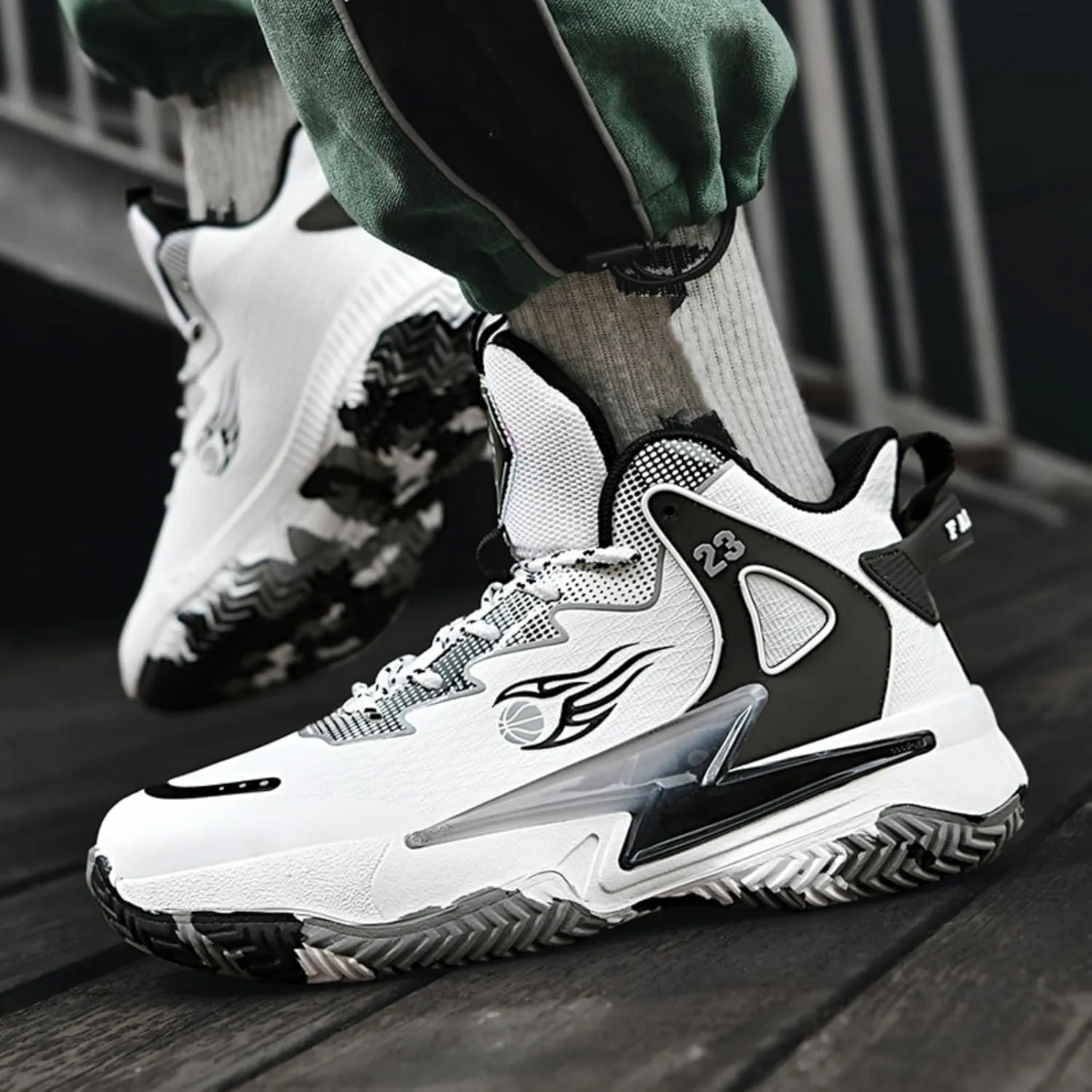 Men's Breathable Mesh Lace Up Basketball Shoes Lightweight Comfortable Running Shoes Gym Sports Tennis Walking Jogging Volleyball Sneakers