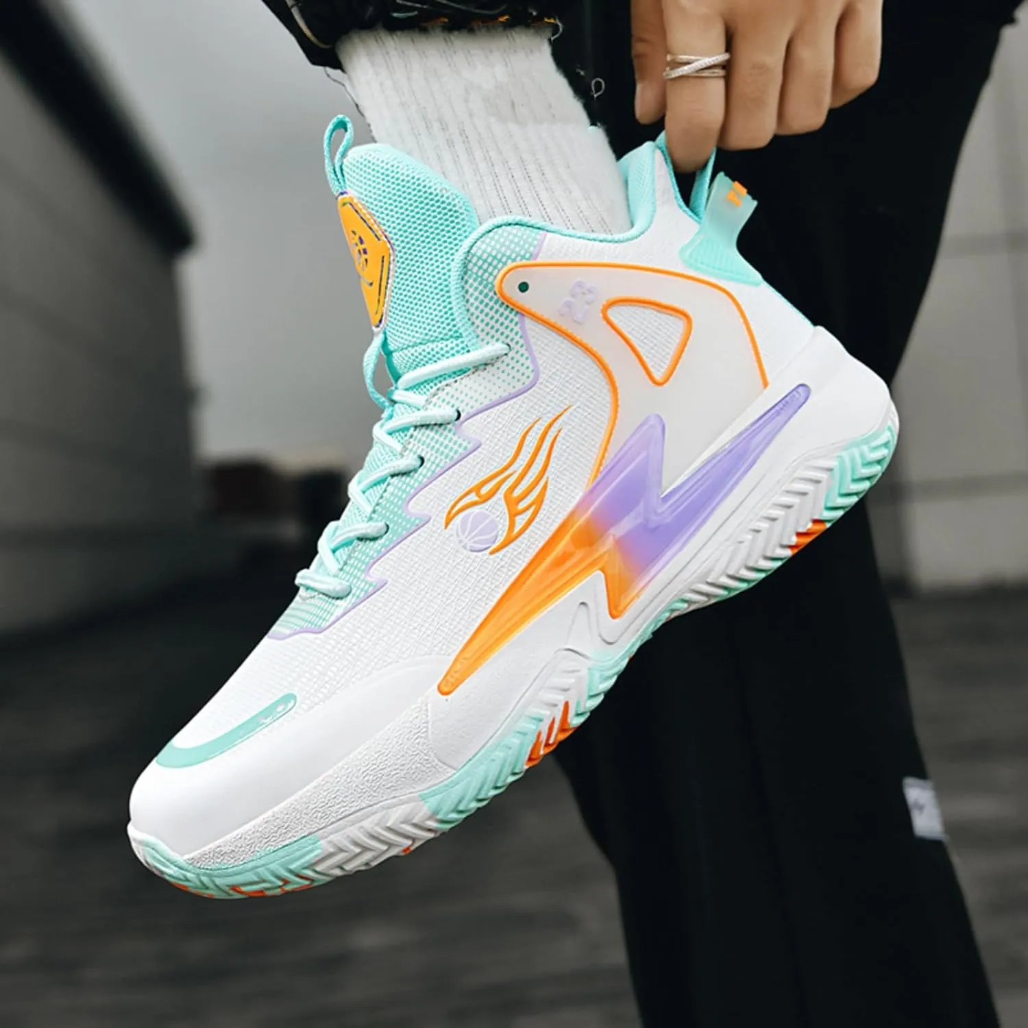 Men's Breathable Mesh Lace Up Basketball Shoes Lightweight Comfortable Running Shoes Gym Sports Tennis Walking Jogging Volleyball Sneakers