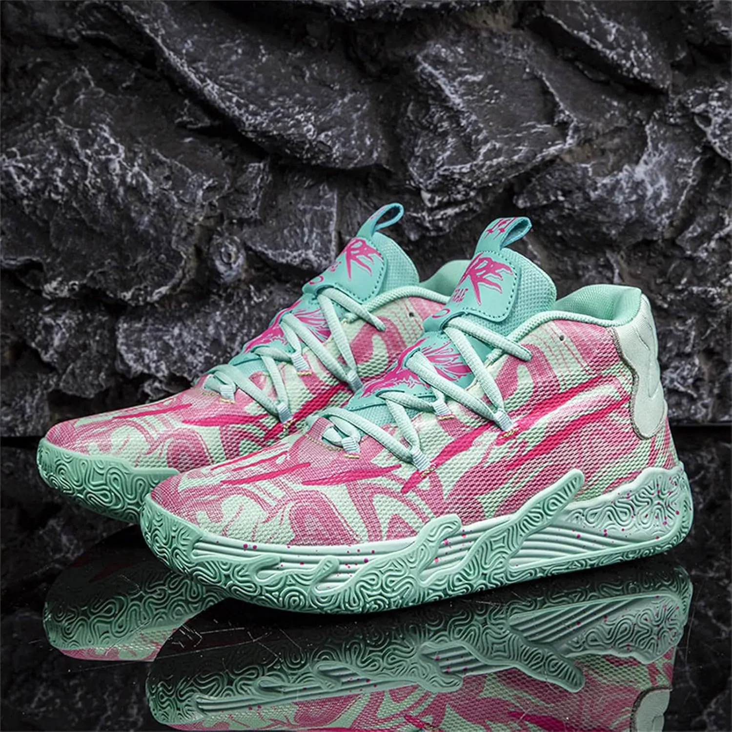 Men's Fashion High Top Lace Up Basketball Shoes Lightweight Non Slip Casual Outdoor Sneakers for Tennis Walking Volleyball