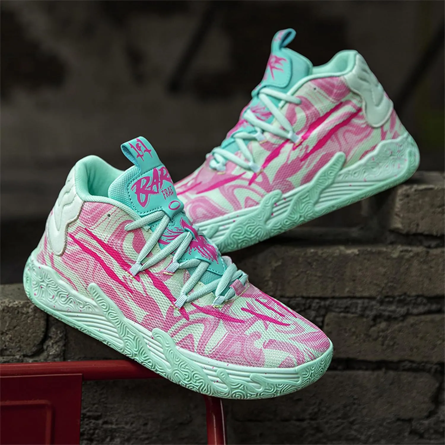 Men's Fashion High Top Lace Up Basketball Shoes Lightweight Non Slip Casual Outdoor Sneakers for Tennis Walking Volleyball