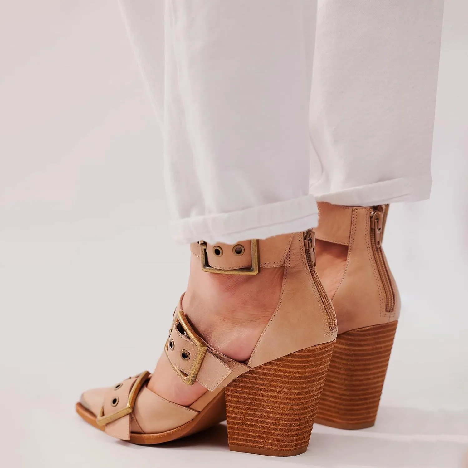 Pointed Toe Chunky Heels for Women Metal Buckle Strappy Medium Thick Wedge Western Stacked Heel Sandals
