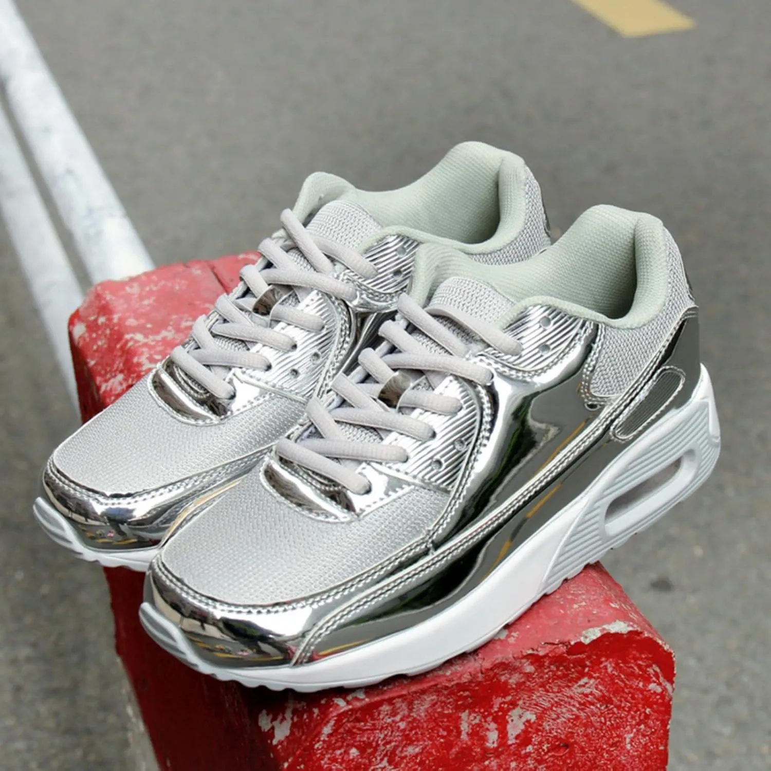 Unisex Fashion Sneakers - Trendy Design,Comfortable Fit, Mesh - Fabric SplicedUpper for Casual and
