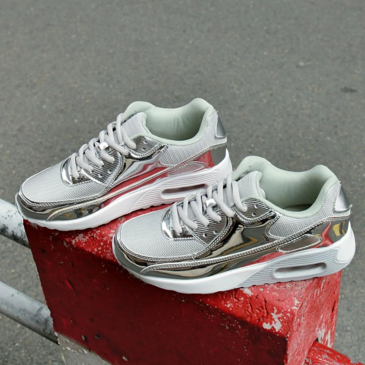 Unisex Fashion Sneakers - Trendy Design,Comfortable Fit, Mesh - Fabric SplicedUpper for Casual and