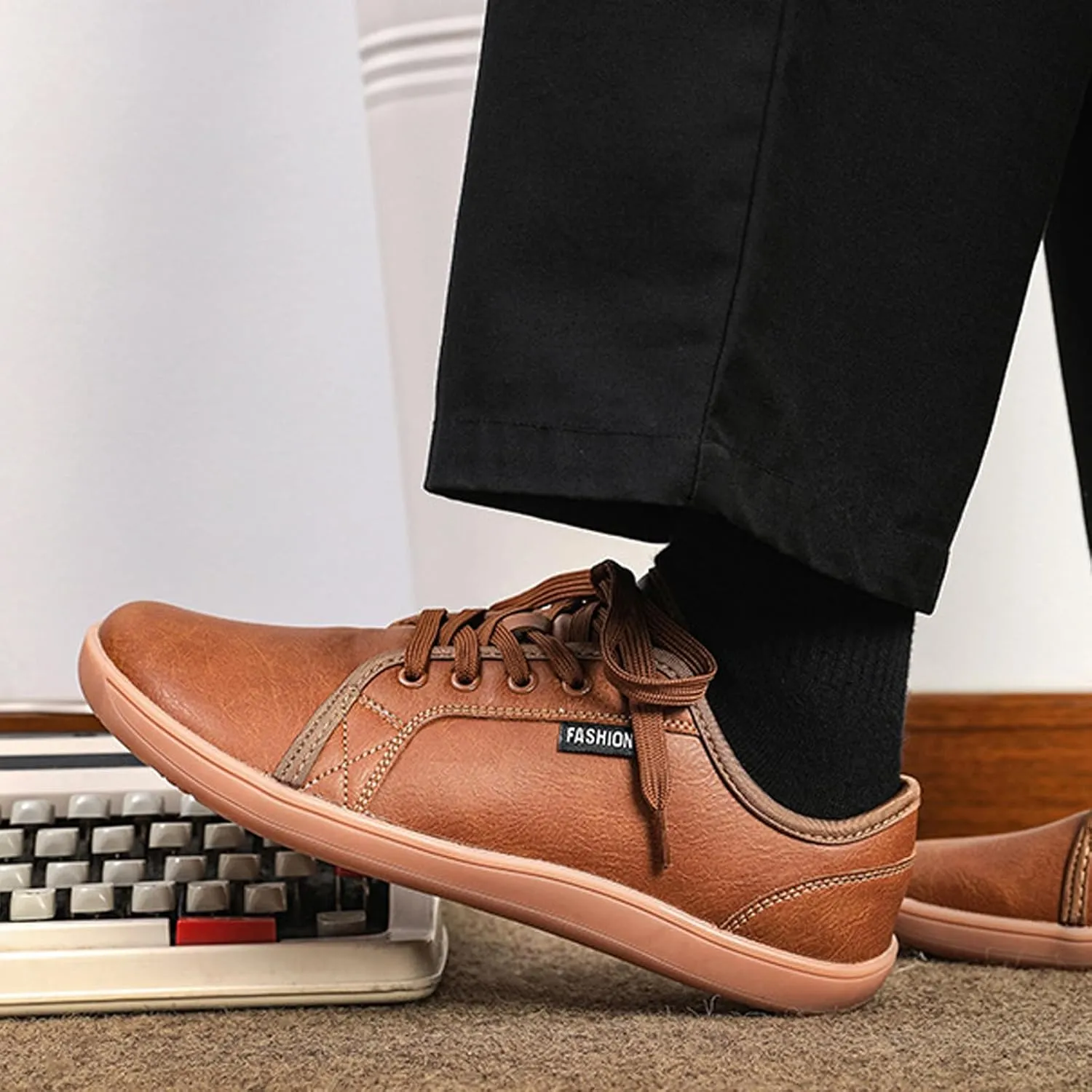 Unisex Leather Fashion Commute Wide Toe Box Barefoot Shoes Comfortable Breathable Non-Slip Lace up Minimalist Zero Drop Casual Sneakers for Walking Outdoor Driving Work