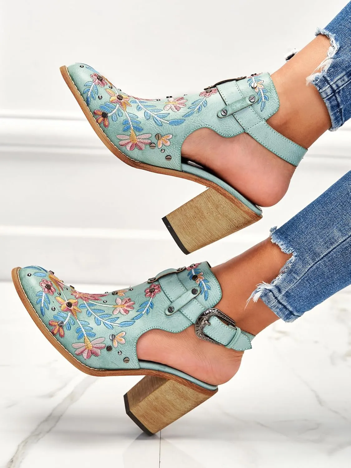 Women's Mexican Floral Embroidered Chunky Heels Sandal Buckle Ankle Strap Closed Toe Block High Heel Sandals Vintage Rivets Dress Slingback Pumps