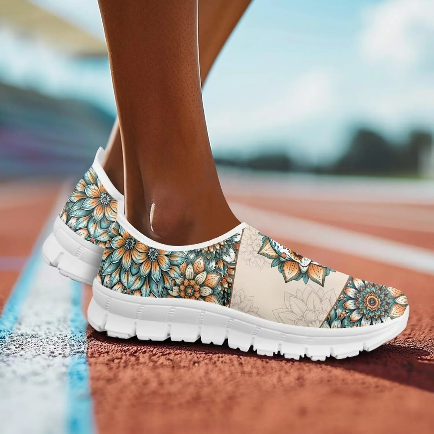Womens Walking Shoes Tribal Animals Print Men Breathe Mesh Running Shoes Sock Sneakers Slip On Fashion Non Slip Tennis Sneakers