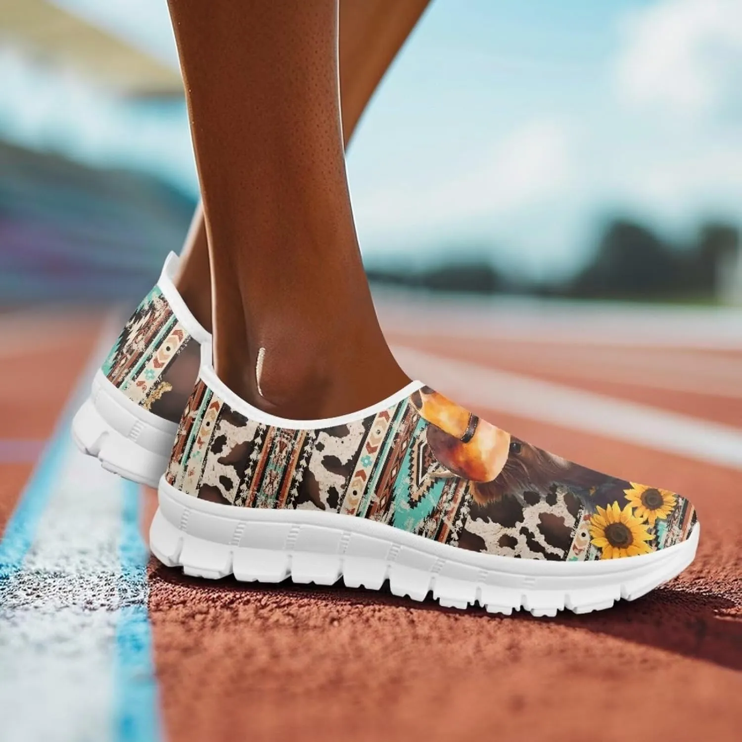 Womens Walking Shoes Tribal Animals Print Men Breathe Mesh Running Shoes Sock Sneakers Slip On Fashion Non Slip Tennis Sneakers