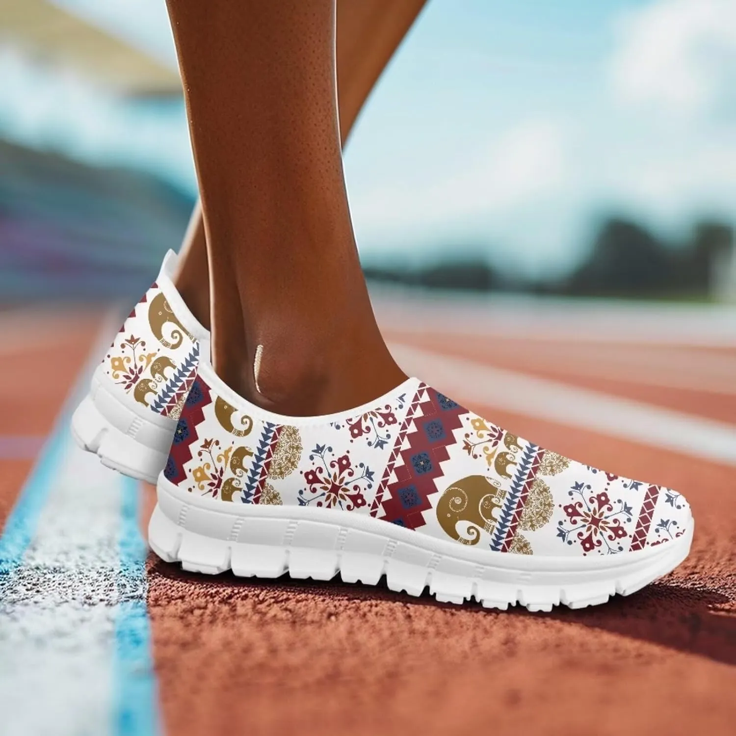 Womens Walking Shoes Tribal Animals Print Men Breathe Mesh Running Shoes Sock Sneakers Slip On Fashion Non Slip Tennis Sneakers