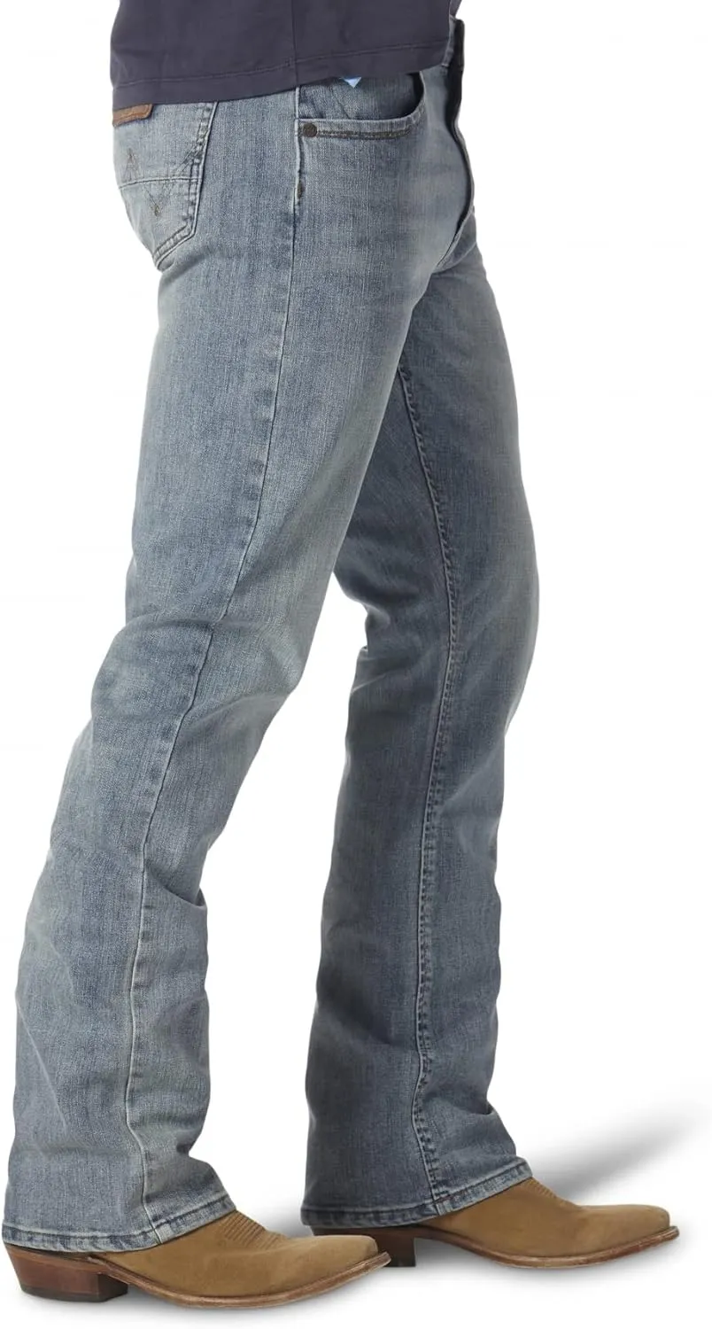 Wrangler Men's Retro Slim Fit Boot Cut Jean
